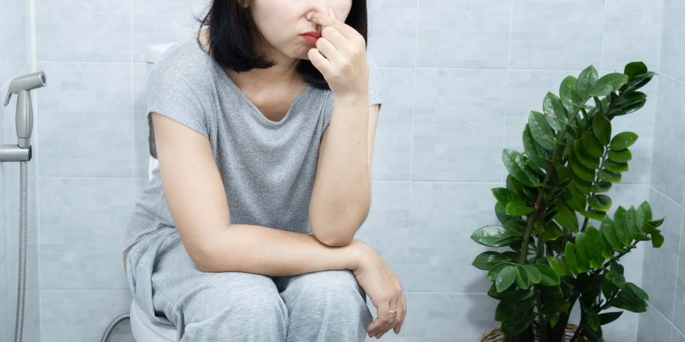 Why Does My Period Blood Smell Like Bad Meat? lubracil