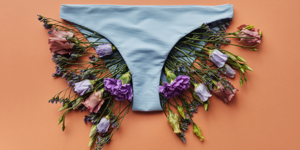 a panty with a bunch of flowers