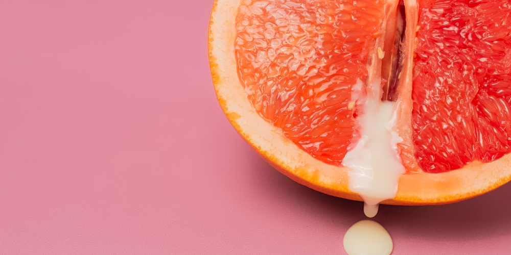 a sliced orange